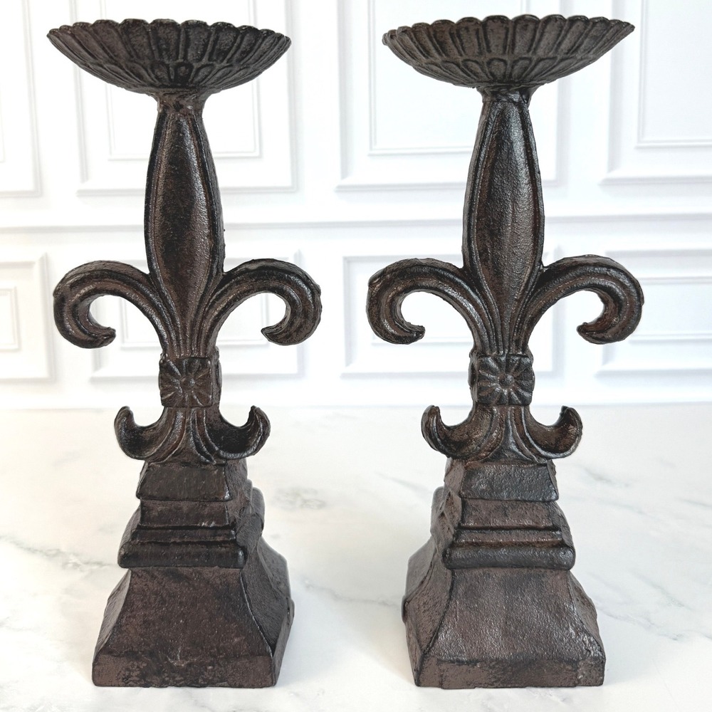 VTG Pair (2) Cast Iron Fleur de Lis Pillar Candlesticks 10 5/8" Tall